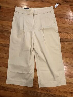 Women’s Cream Casual Pleated Pants
